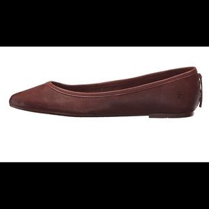 Frye Regina brown flats 8.5